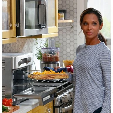 GE - Convection Toaster Oven With Air Fry - Stainless Steel 17 GE - Convection Toaster Oven With Air Fry - Stainless Steel - Image 17