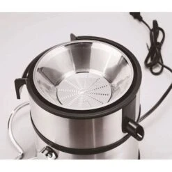 Brentwood 700 Watt Power Juice Extractor With Stainless Steel Body - Black 8 Brentwood 700 Watt Power Juice Extractor With Stainless Steel Body - Black -Blender Spark Deals Store 88df097b 1e77 4b03 af6a 80dc05956f4c