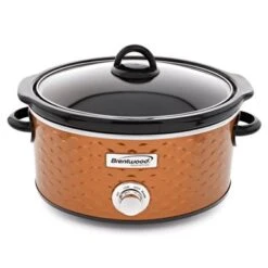 Brentwood Scallop Pattern 4.5 Quart Slow Cooker In Copper - Orange
