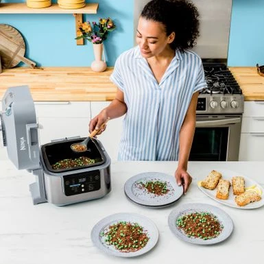 Ninja - Speedi Air Fryer & Rapid Cooker, 6-Qt. Capacity, 12-in-1 Functionality, 15-Minute Meals - Sea Salt Gray 2 Ninja - Speedi Air Fryer & Rapid Cooker, 6-Qt. Capacity, 12-in-1 Functionality, 15-Minute Meals - Sea Salt Gray - Image 2