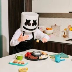 CRUX - Marshmello S'mores Maker - Black 8 CRUX - Marshmello S'mores Maker - Black -Blender Spark Deals Store c688381e 30ee 5838 a52d d0631b685e52