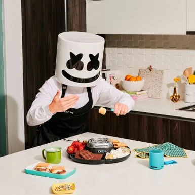 CRUX - Marshmello S'mores Maker - Black 4 CRUX - Marshmello S'mores Maker - Black - Image 4