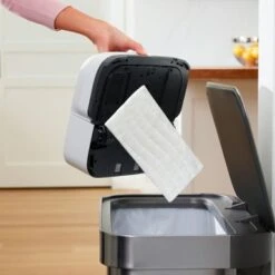 IRobot - Braava Jet M6 Wi-Fi Connected Robot Mop - White -Blender Spark Deals Store fd36a675 fb5f 5078 ba59 eedb23e72a34