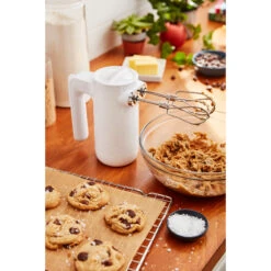 KitchenAid Cordless 7-Speed Hand Mixer With Turbo Beaters II In White 7 KitchenAid Cordless 7-Speed Hand Mixer With Turbo Beaters II In White -Blender Spark Deals Store khmb732wh 1